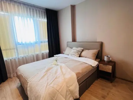 For rent, Ideo Rama 9 - Asoke, bright and comfortable room, separate, fully furnished, ready to move in. You shouldn't miss it. Book now.