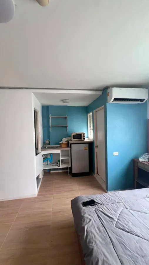 For rent: Lumpini Township Rangsit Klong 1, 6th floor unit in a prime location, fully furnished. Book now!