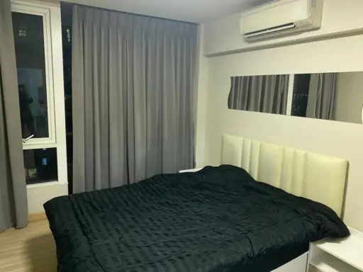 For rent, M Society Condominium, 20th floor, lake side view, fully decorated room, nice to live in. Hurry and reserve now before it slips away.