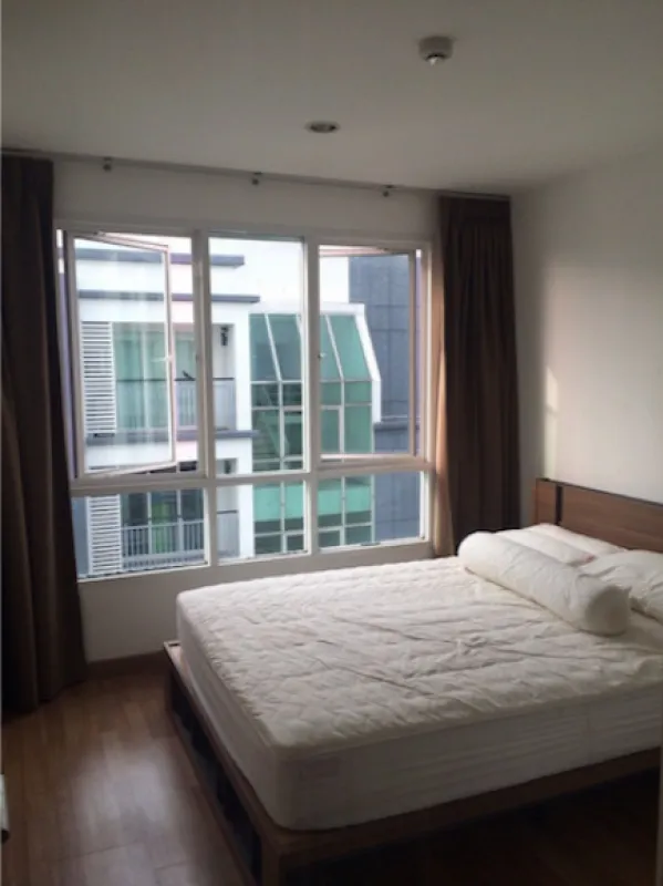 ขาย voque sukhumvit 16 ชั้นสูง เฟอร์ครบ ใกล้รถไฟฟ้า เดินทางสะดวก ราคาดี๊ดี