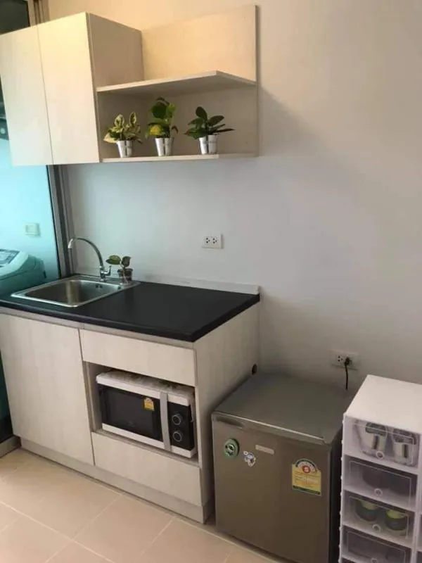 Hurry up, corner room, quiet, very few passers-by, very private, rent Plum Condo, Phahon Yothin 89