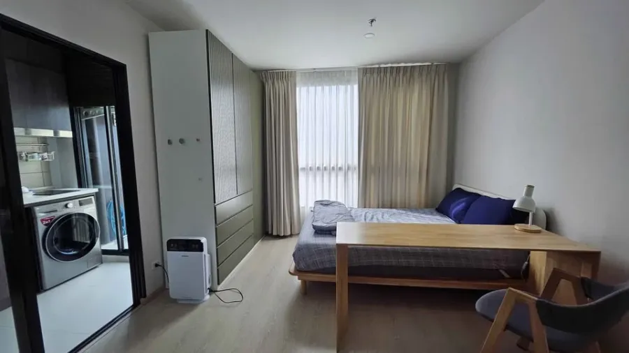 For rent Elio Del Nest, Building G, 23rd floor, beautiful city view from high angle, with minimalist style furniture. You must book this.