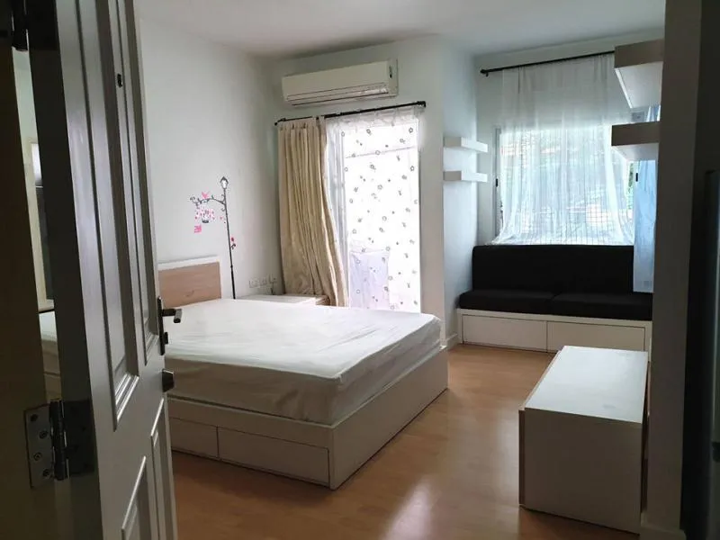 ขาย My Condo ลาดพร้าว 27 ห้อง Studio สภาพดีมาก ชุดตู้เสื้อผ้าบิ้วอินท์ ไม่จองต้องเสียใจ