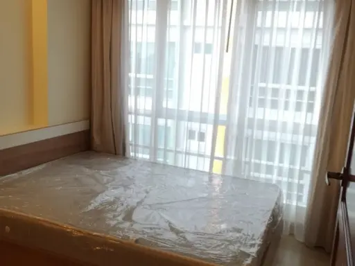 For rent, Emerald Residence Ratchada, fully furnished. Comes at the best price Don't miss a lot images
