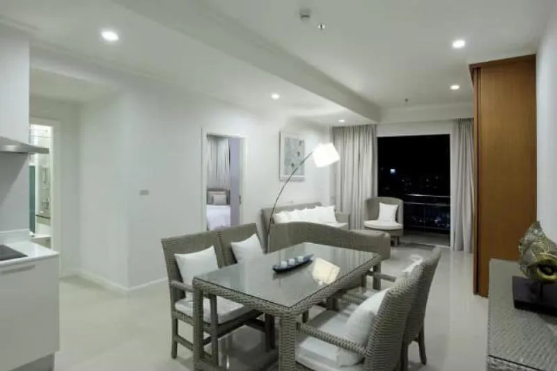 Condo The Prime 11, good location, 2 bedrooms, 2 bathrooms, beautiful room, good view, wide balcony, near BTS / MRT, can't miss it!