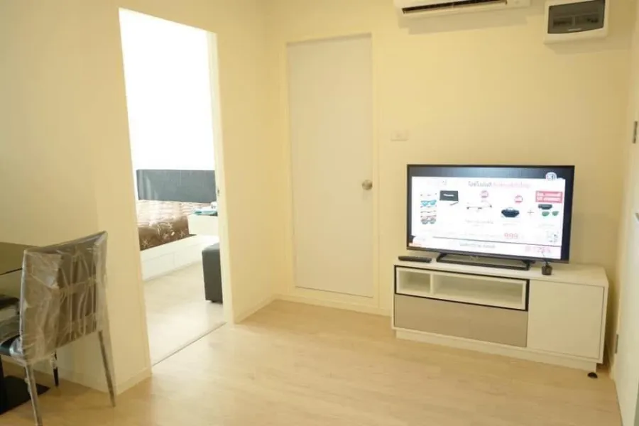 For rent: iCondo Green Space Sukhumvit 77, a nice room, separated into sections, good price, come and reserve now, don't miss out!