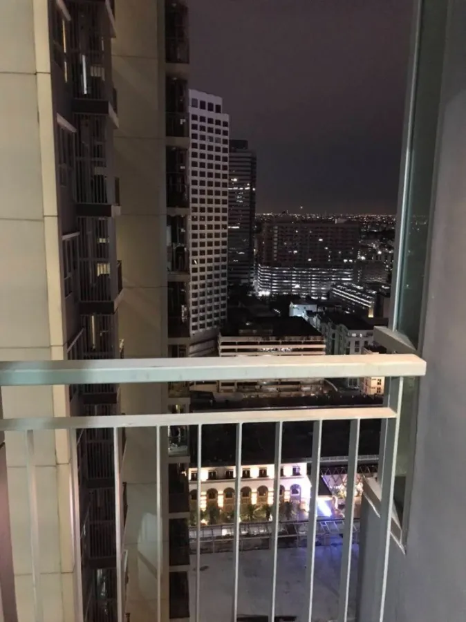 ให้เช่า คอนโด ไลฟ์ รัชดาภิเษก เดินทางสะดวกสบาย ใกล้ MRT ห้วยขวาง จองเลย!!