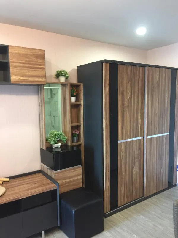 Sell / rent new condo Reach Phaholyothin 52, fully furnished and electrical appliances, beautiful view, book now.