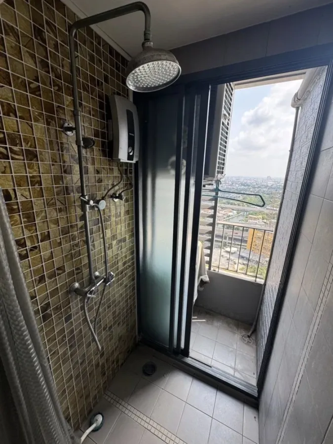 For rent Fuse Mobius Ramkhamhaeng Station ห้องน่าอยู่ กั้นแยกอย่างดี ราคาคุ้ม จองเลย อย่ารอช้า