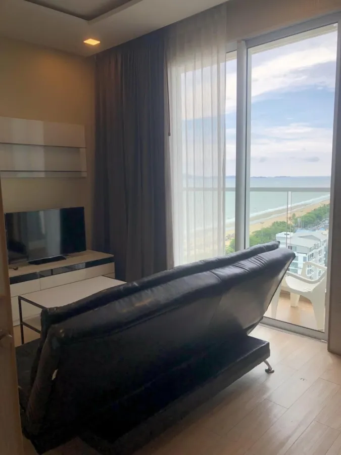 For sale for rent, Cetus Beachfront Pattaya (Jomtien), 18th floor, great view, nice bedroom, ready to move in, come scroll through and reserve now.
