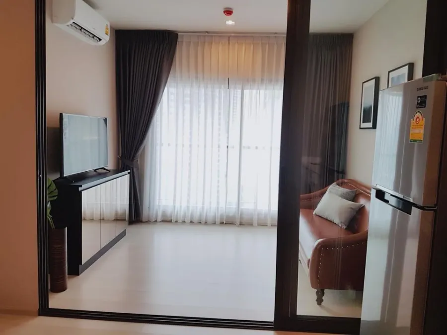 For rent, Life Sukhumvit 48, nice decoration, comfortable color tone, fully furnished, best price, book now, don't miss it.