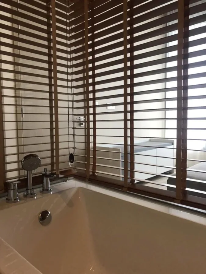Condo for rent, The Esse Asoke, nice room, spacious size, with facilities, good price, hurry to book
