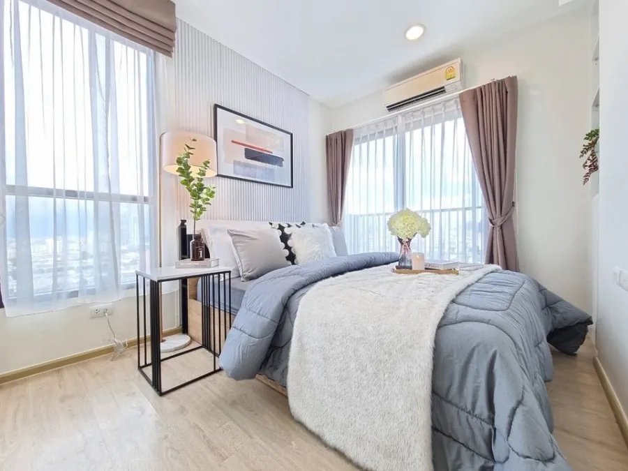 Condo for sale, Fuse Miti Ratchada-Sutthisan, corner room, good view, decorated in white tones, very inviting, book now.