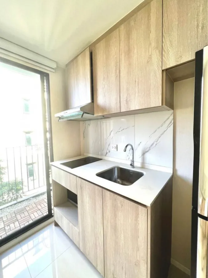 ให้เช่า Condo Ikon77 ห้องดูดี มีโซฟาพับนอนได้ เฟอร์นอเจอร์ครบ วิวไม่บล้อคโปร่งใส่ โล่ง จองด่วนๆ