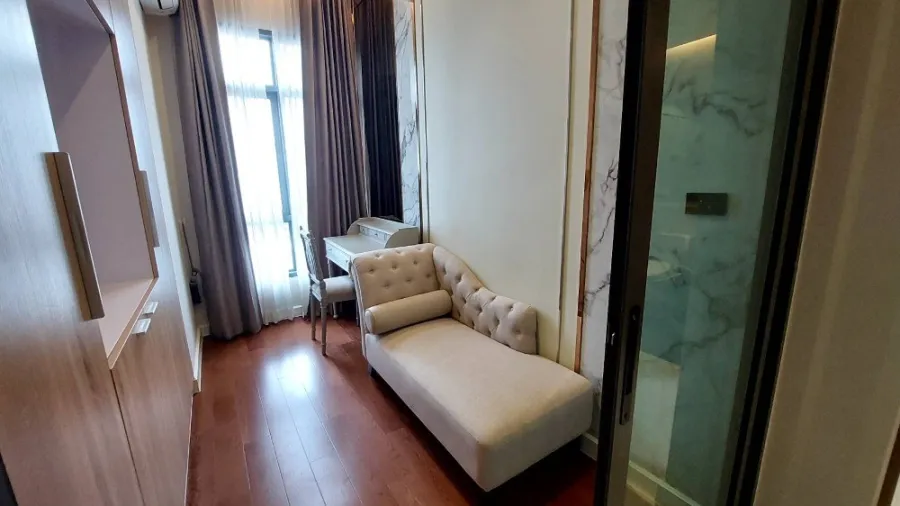 For rent!! Condo Mayfair Place Sukhumvit 50, 8th floor, Building A, luxury decorated condo. Ready to move in, don't miss it!!