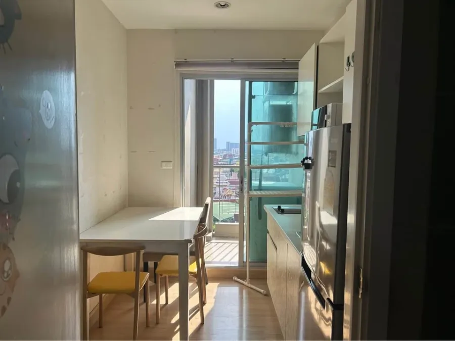 ขาย Motif Condo Sathorn – Wongwian yai ห้องชั้นสูง พร้อมเข้าอยู่ เฟอร์พร้อม รีบจองเลย+++