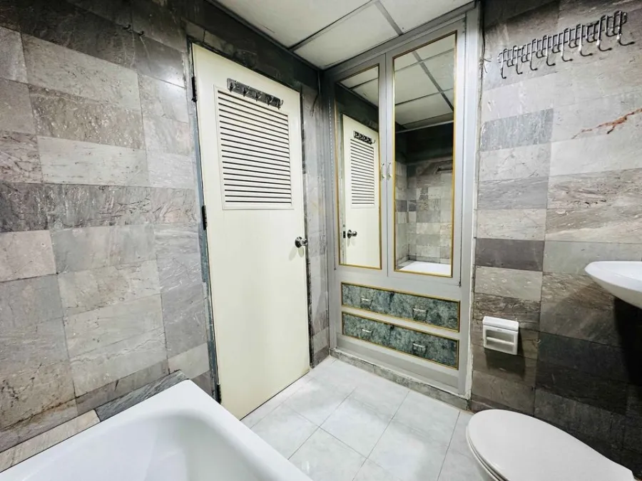 For sale, for rent, Ratchada Prestige Lat Phrao 48, pool view, STUDIO room, low price, easy on the wallet, reserve now.