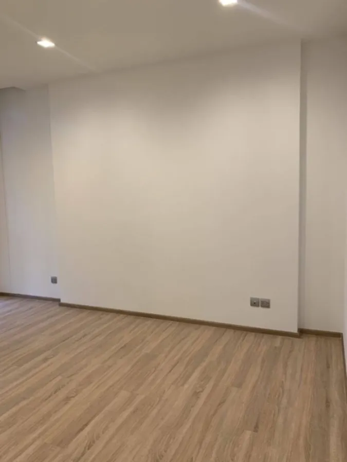 For sale: The Line Phahon-Pradipat, empty room, wide with usable space. Those who renovate rooms, don't miss it.