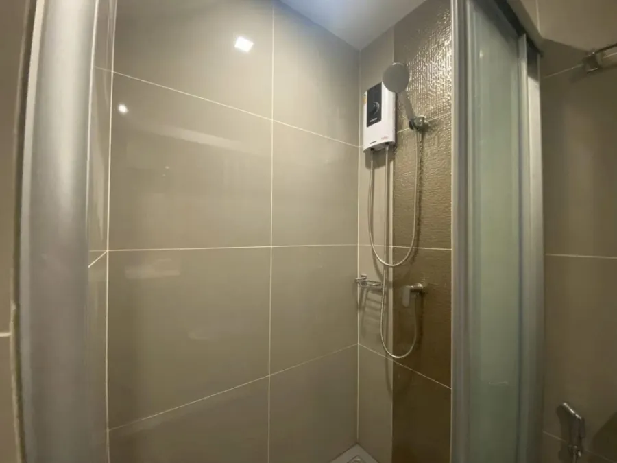 Condo for rent, Ideo Rama 9 - Asoke, ready to move in, furniture and electrical appliances. Urgent!!