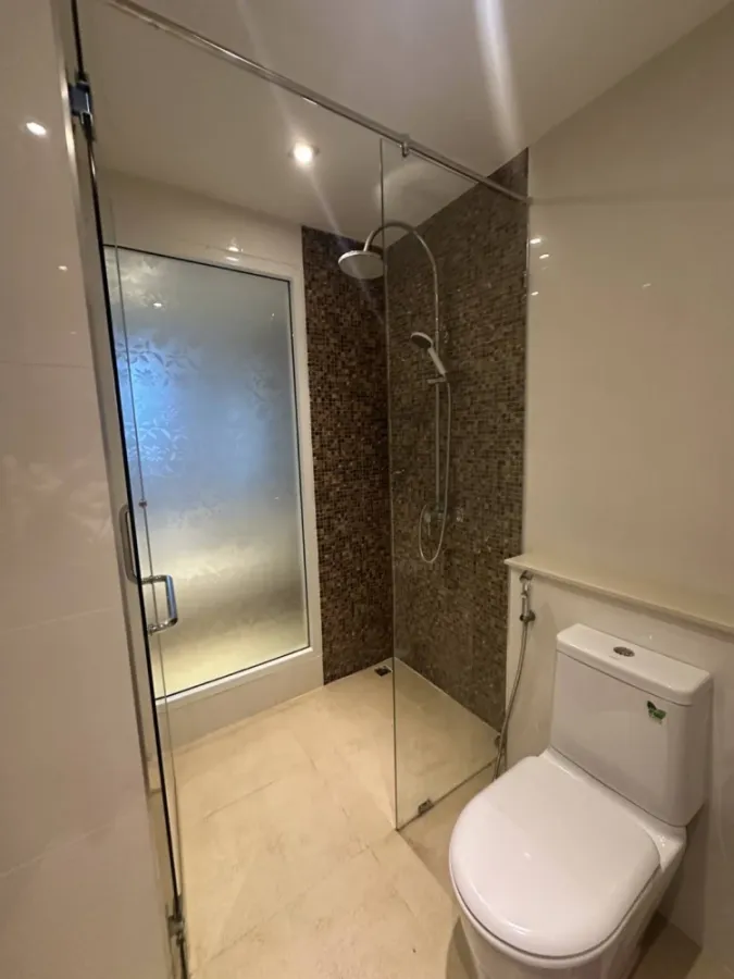 Condo for rent, high floor, sea view, affordable price. Good deal like this, if you don't reserve, you'll miss out!!!