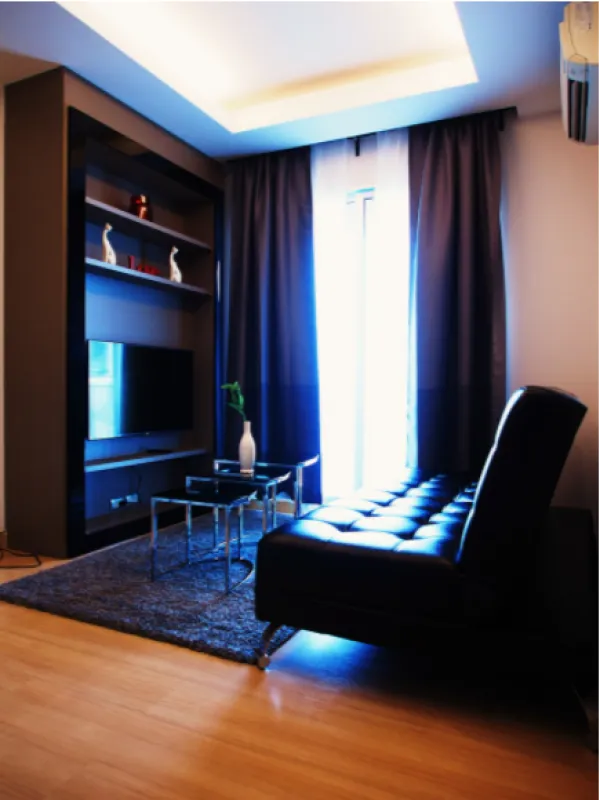 Urgent rent at .. Thru Thonglor, beautiful room, stunning view, central location. The facilities are ready to rent.