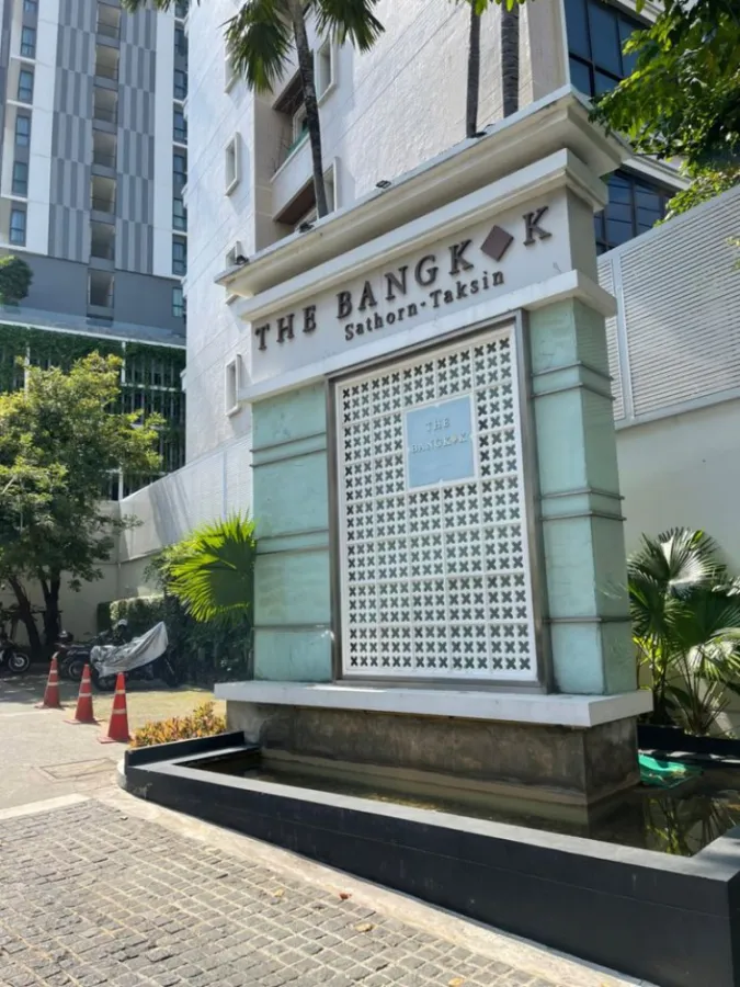 ขาย คอนโด เดอะ บางกอก สาทร-ตากสิน 2 นอน 2 น้ำ ห้อง renovate ใหม่ พร้อมอยู่ รีบจองก่อนหลุด!!
