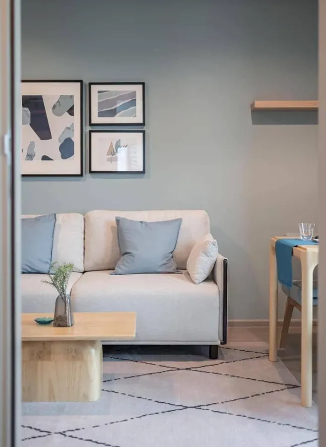 For rent: Life Ladprao, corner room, Panorama view, decorated in a minimalist style, comes with real wood furniture, Fit in style.