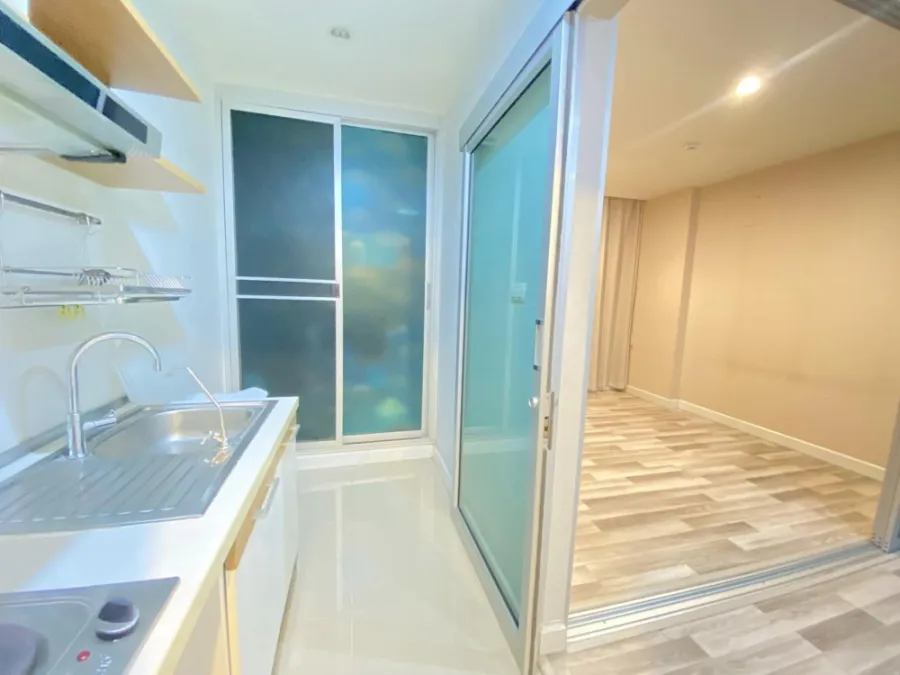 Condo for sale, The Cube Ramkhamhaeng, empty room, 1st floor, suitable for renovations, reserve quickly.