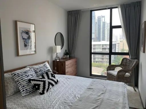 Condo for rent, Rhythm Ekkamai, spacious room, beautifully decorated, looks good, very stylish. Reserve first, get first. Hurry.