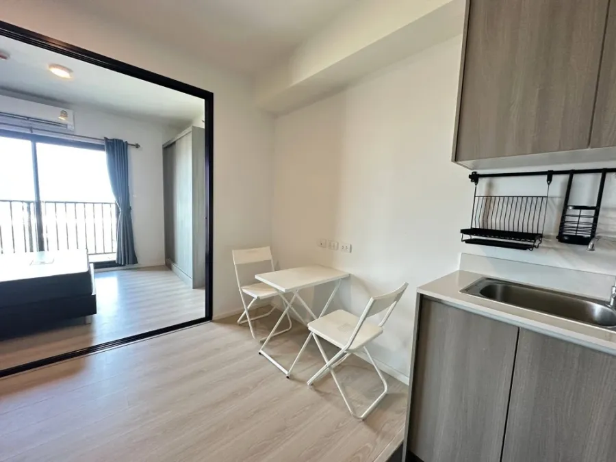 For rent: A Space Mega, a comfortable room in a great location with convenient transportation and fully furnished. Book now!