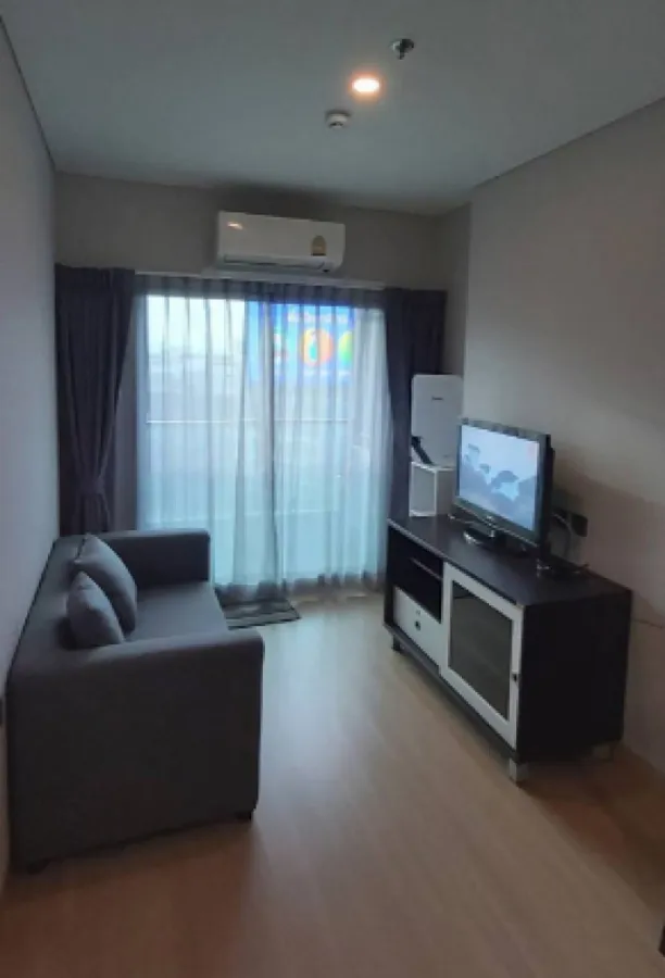 For rent, Lumpini Suite, Din Daeng, Ratchaprarop, the most beautiful room, the best price, wake up and guarantee that you will be refreshed for sure. Book now.