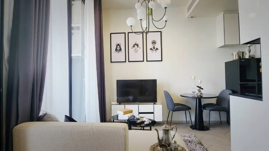 For rent or sale , Chapter Charoennakhon Riverside, a luxurious room with a view of the river, fully furnished, can book now, hurry up.