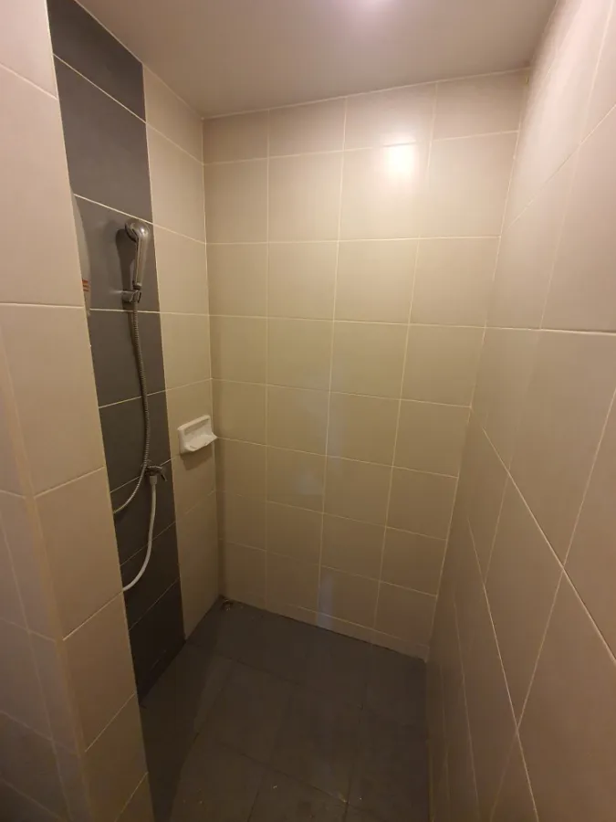 Condo for sale, Sammakorn S9 Condominium, Building C, pool view, 8th floor, corner room, ready to move in. Don't let it slip away!