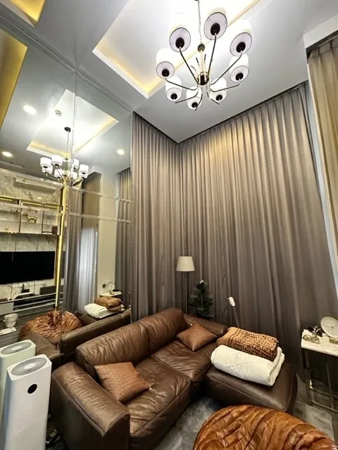 For rent: KnightsBridge Space Ratchayothin, Duplex room, decorated in a beautiful design, luxurious, built-in, super bang, so beautiful, book now.