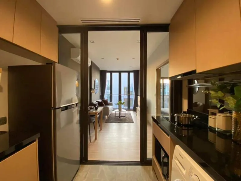 For rent, The Line Asoke-Ratchada, very bang, luxury, fully furnished, furniture + electrical appliances, ready to move in