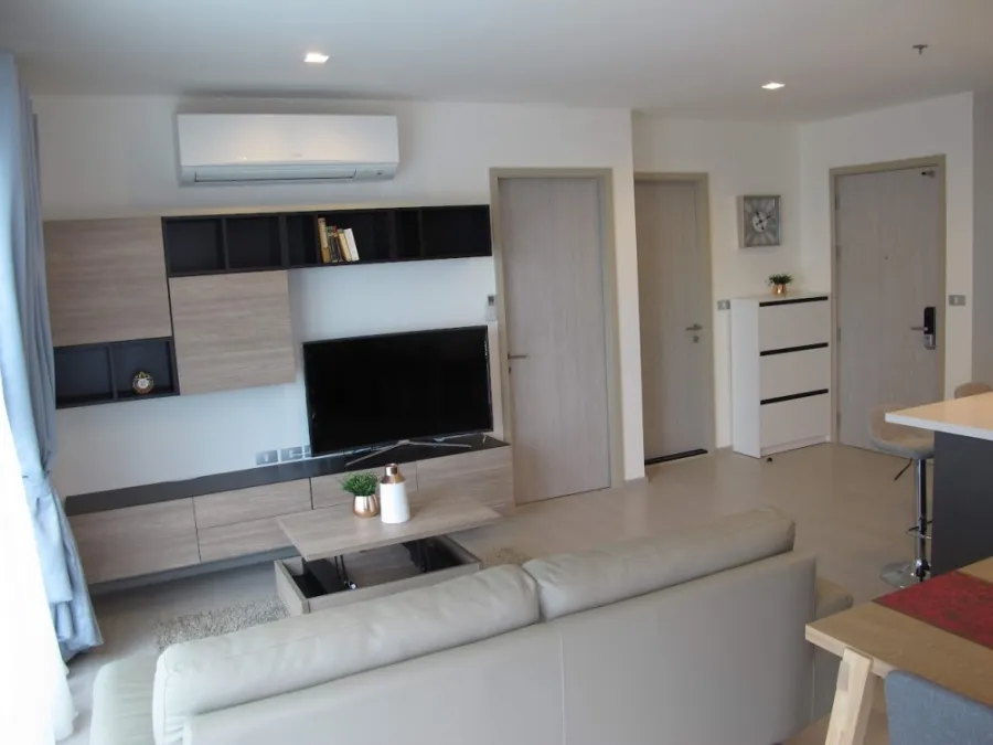 ขาย คอนโด ริทึ่ม สุขุมวิท 36-38 ห้องมุม เฟอร์นิเจอร์ครบ พร้อมเข้าอยู่ได้เลย ห้ามพลาด!!