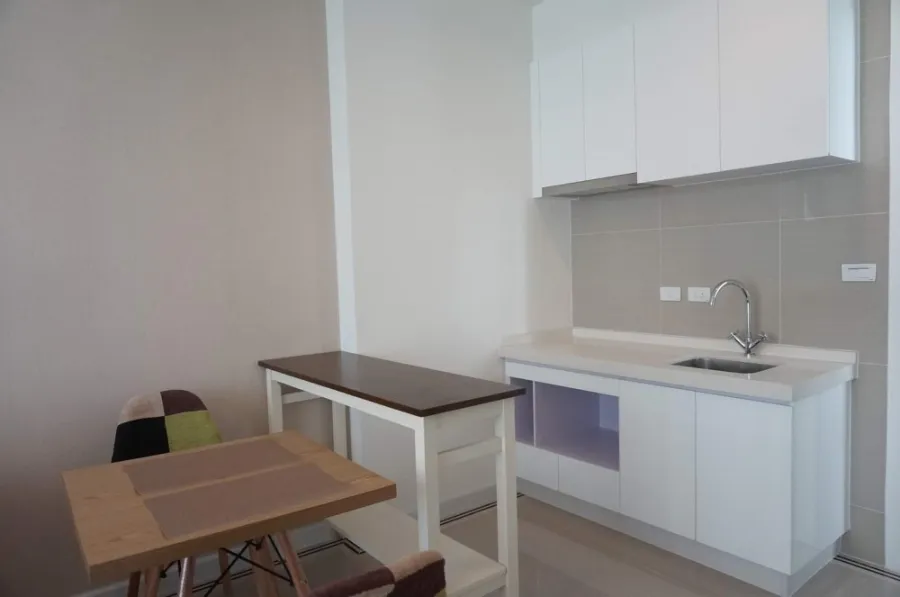 Urgent sale!! T.C. Green, very beautiful room, decorated in minimal style, high floor, premium view, don't wait, hurry and book now!!
