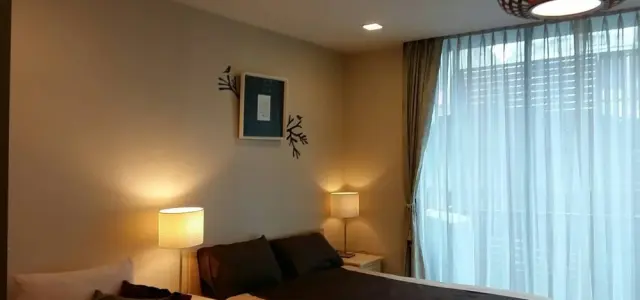 For rent Quad Sathon ห้องกว้างขวาง มาพร้อมพื้นที่ใช้สอยเยอะ ราคาอย่างโดน รีบมาจับจองเลย อย่าพลาด images