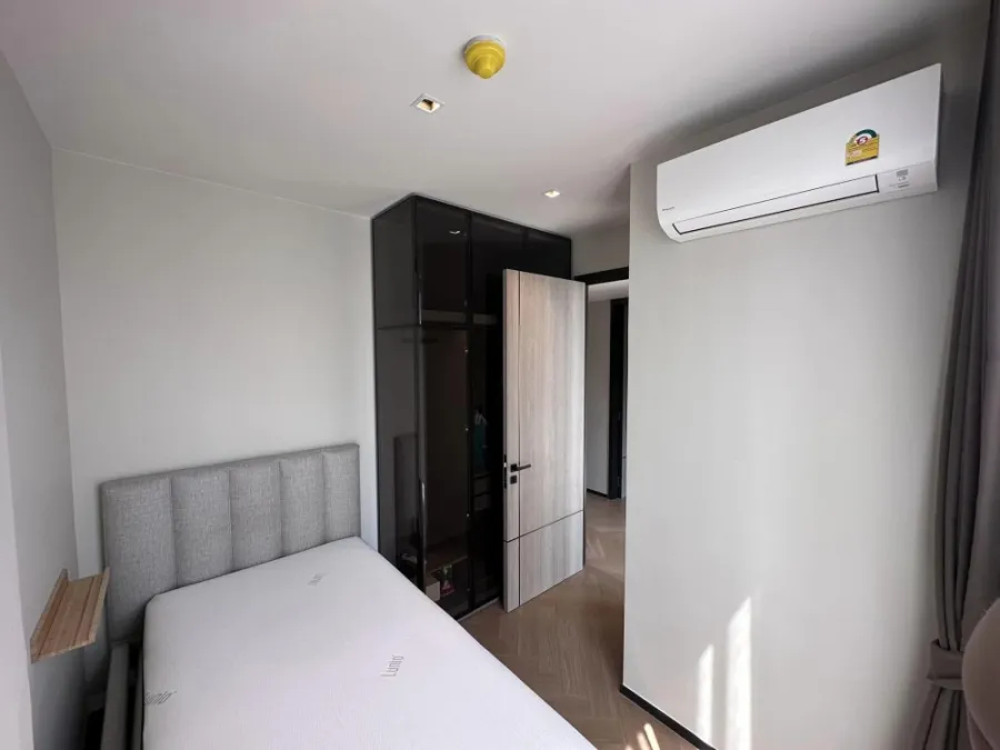 Condo for sale and rent, The Reserve Sukhumvit 61, 5th floor, corner room with privacy Complete in one place, buy now.