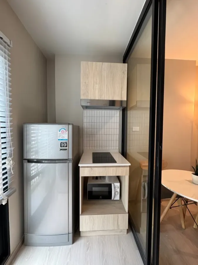 For rent or sale!! Condo New Noble Ngamwongwan 7th floor (Room A5) Beautiful room, convenient to travel, bring your bags and move in!!