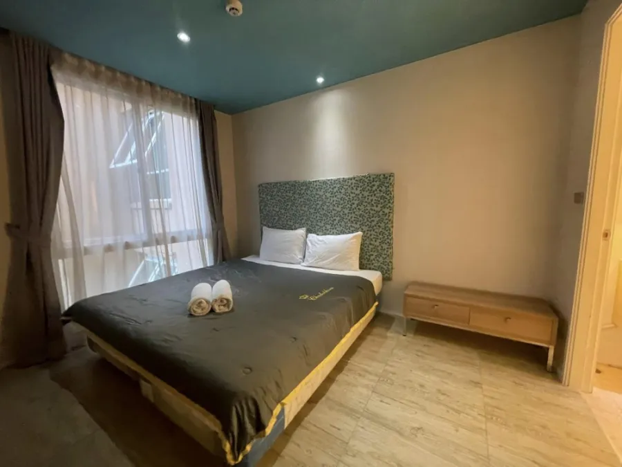 For rent: Atlantis Condo Resort Pattaya (Jomtien), 2 large bedrooms, swimming pool view, very chill, must be arranged.