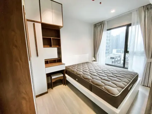 For rent, Life Asoke Rama9, fully furnished room Complete facilities Reserve before the room is gone.