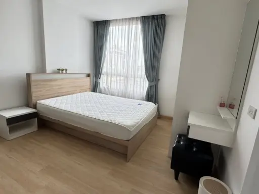 ให้เช่า Zoom Condo Place 1 ห้องนอน 1 ห้องน้ำ ทำเลดี เฟอร์นิเจอร์ครบครัน หิ้วกระเป๋าเข้าอยู่ได้เลยจ้า