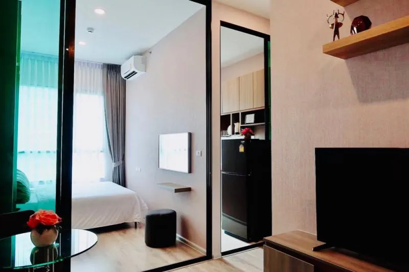 For rent!! Condo Knightsbridge Collage Ramkhamhaeng 14th floor, beautiful room, fully furnished, ready to move in, near MRT, hurry up and book now!!