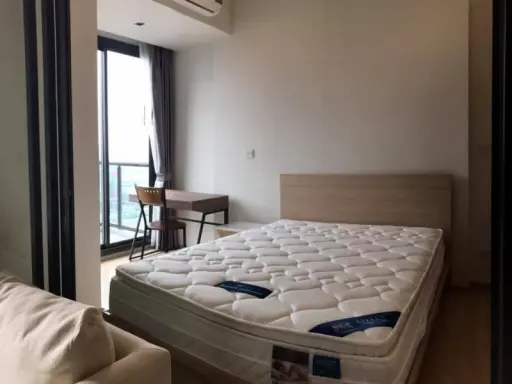 For rent... Condo M Chatuchak, fully furnished, you can move in. This room is for rent only 17,000!!