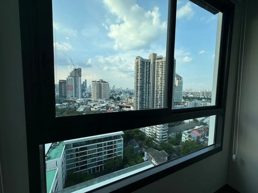 For rent Ideo Sukhumvit - Rama 4 ห้อง studio ชั้น 16 มาพร้อมสิ่งอำนวยความสะดวก ต้องจอง