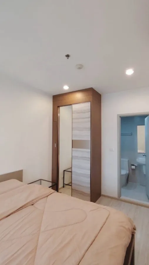 Condo for rent or sale, Ideo Mobi Sukhumvit Eastgate, nice room, modern style, soft tones, don't miss it
