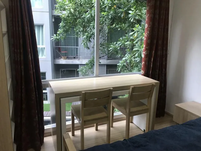 Sell / rent urgently !! Condo a space play, the best location, this room, good view, very shady, suitable for relaxing.