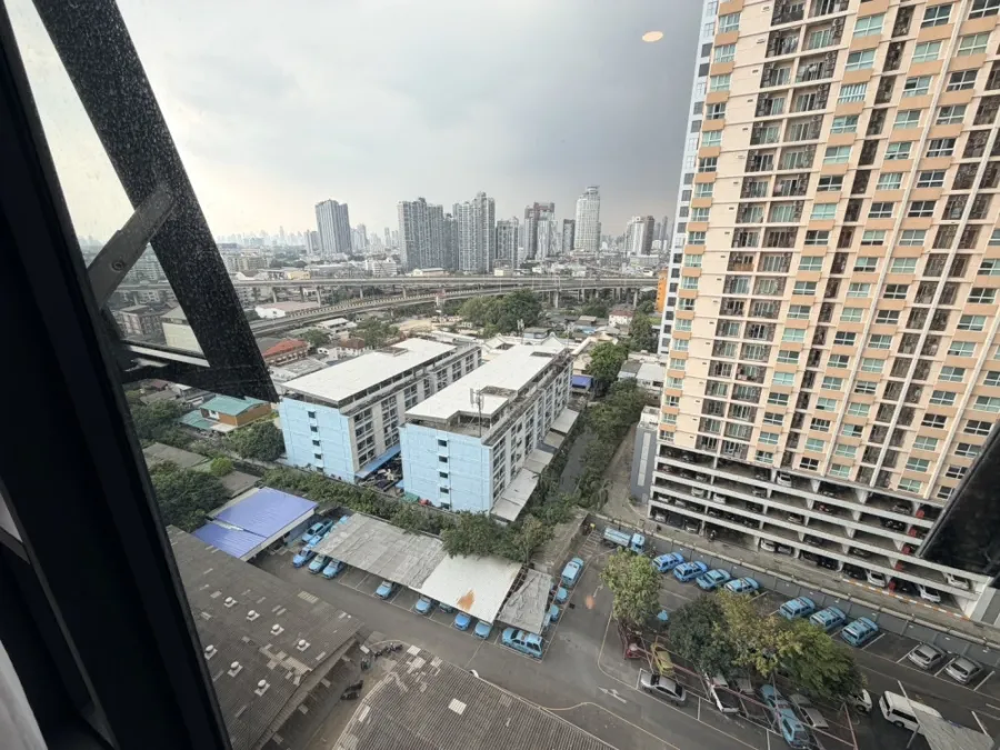For rent: Aspire On Nut Station. Beautiful room, fully furnished, ready to move in. Book now!!