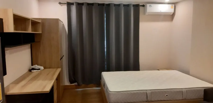 Don't miss out on this room. Plum Condo Phaholyothin 89 rooms are very nice. Good electrical appliances. Book now.